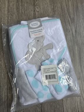 Luvable Friends White & Teal Elephant Hooded Towel with Washcloths
